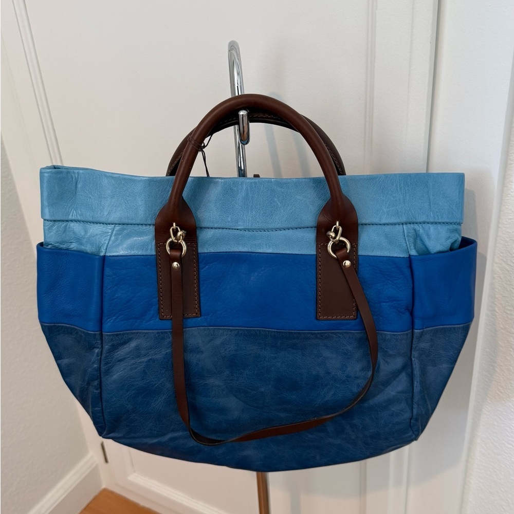 Maliparmi Blue Tone Leather Tote with Brown Handles - Picture 4 of 4